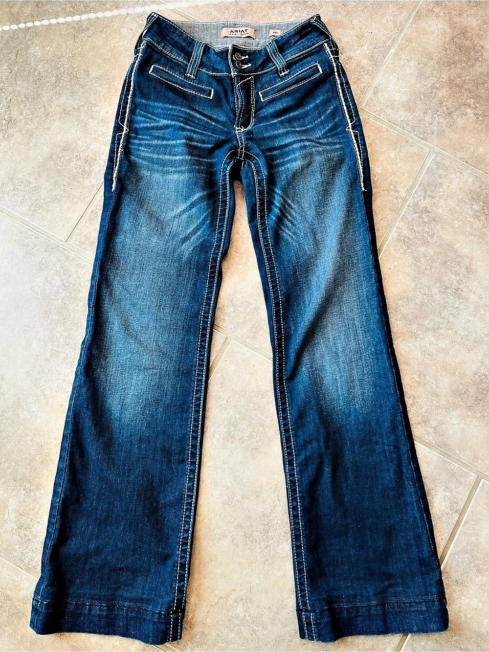 Ariat Women’s Boot Cut Jeans in Blue Denim, Size 24